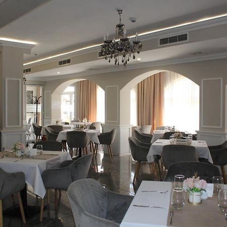 Vemara City Boutique Hotel-Free Parking Varna Exterior foto