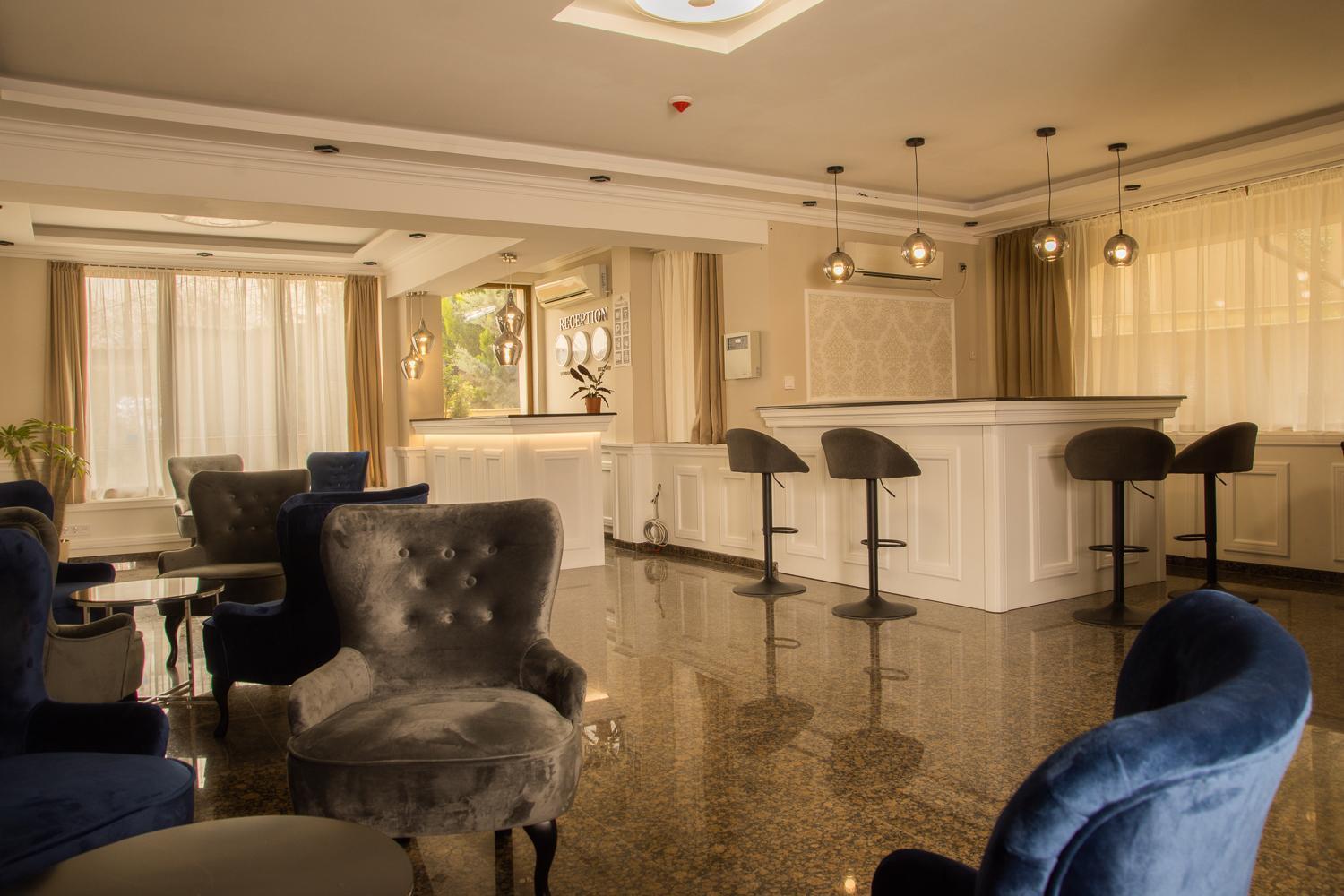 Vemara City Boutique Hotel-Free Parking Varna Exterior foto