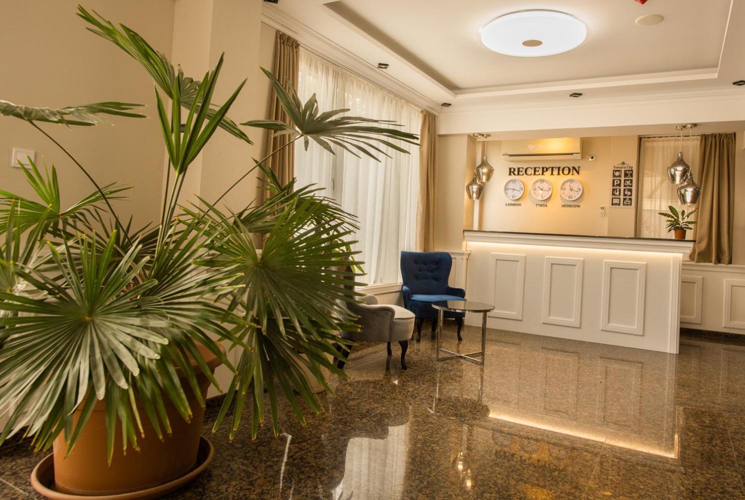 Vemara City Boutique Hotel-Free Parking Varna Exterior foto