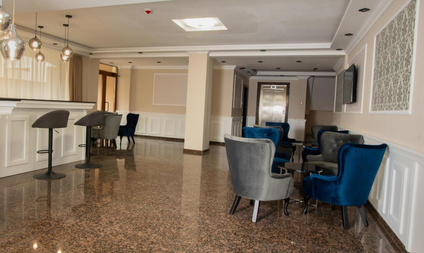 Vemara City Boutique Hotel-Free Parking Varna Exterior foto